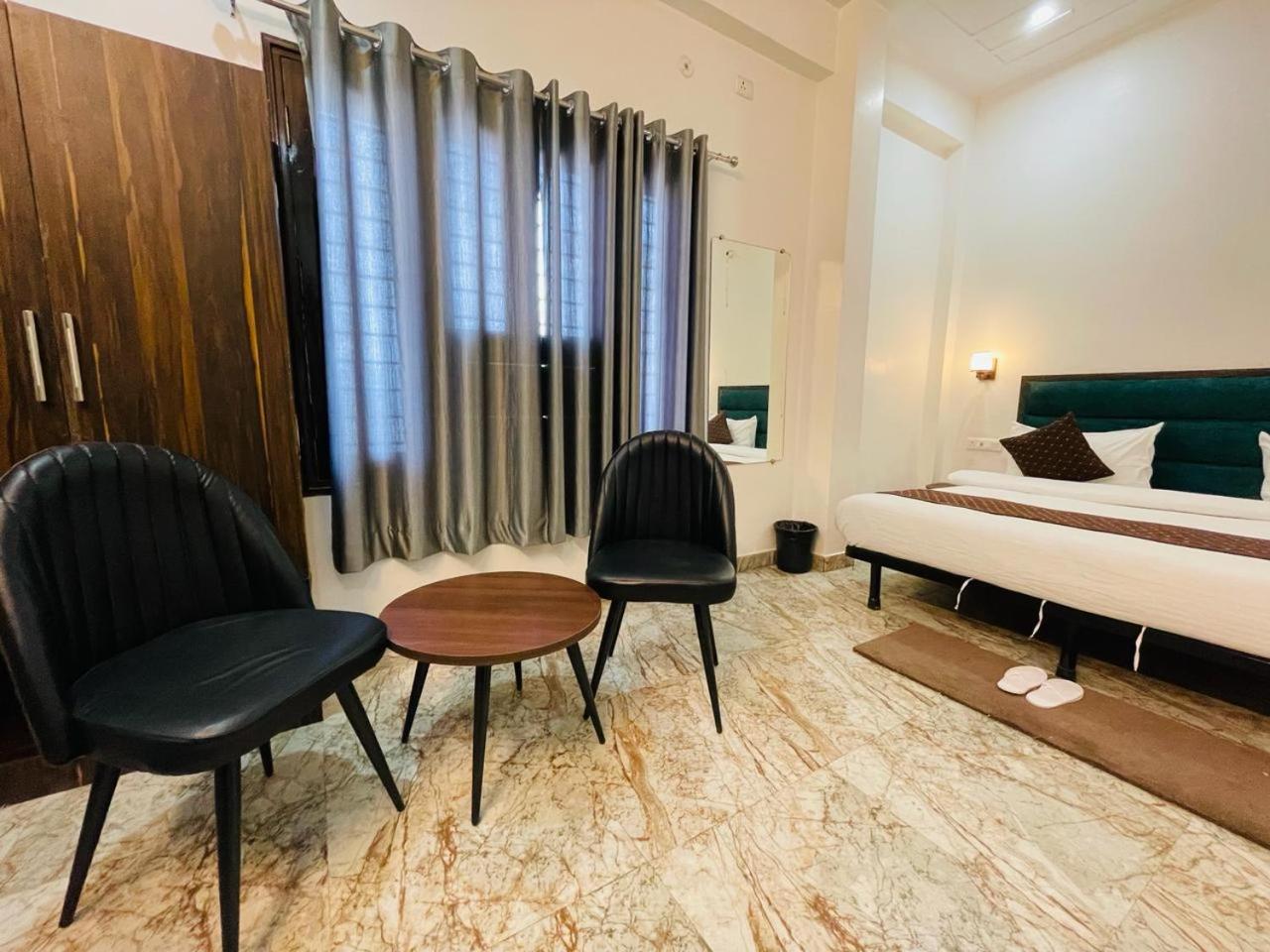 Allāhābād Junction Hotel Sangam View מראה חיצוני תמונה